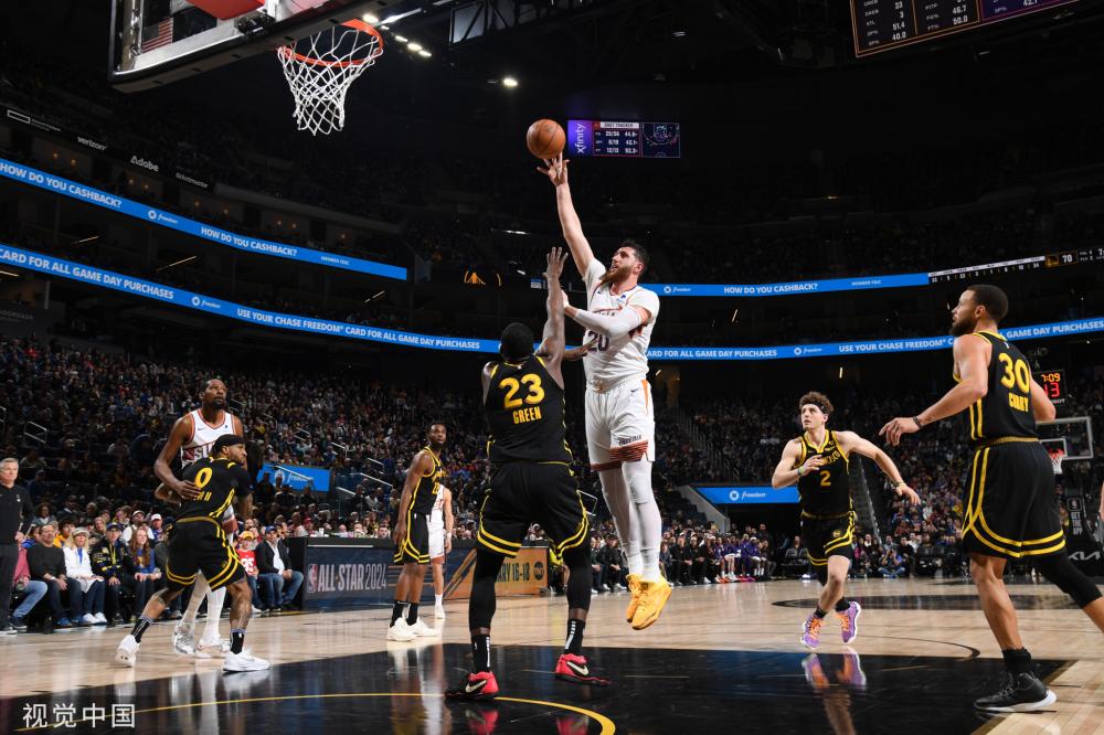 不仅鼓舞了 不仅鼓舞了