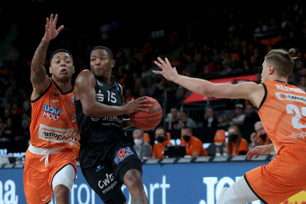 游刃有余 游刃有余